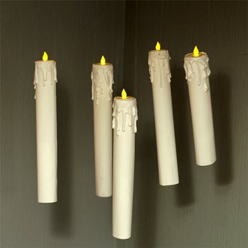 Leijuvat kynttilät